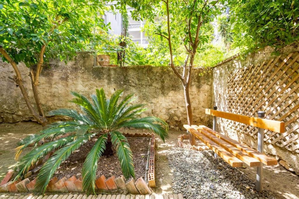 Apartament Secret Garden Downtown Ateny Zewnętrze zdjęcie